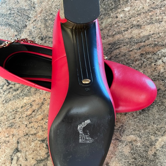 Stella Luna Chain Strap Pumps - Picture 2 of 8